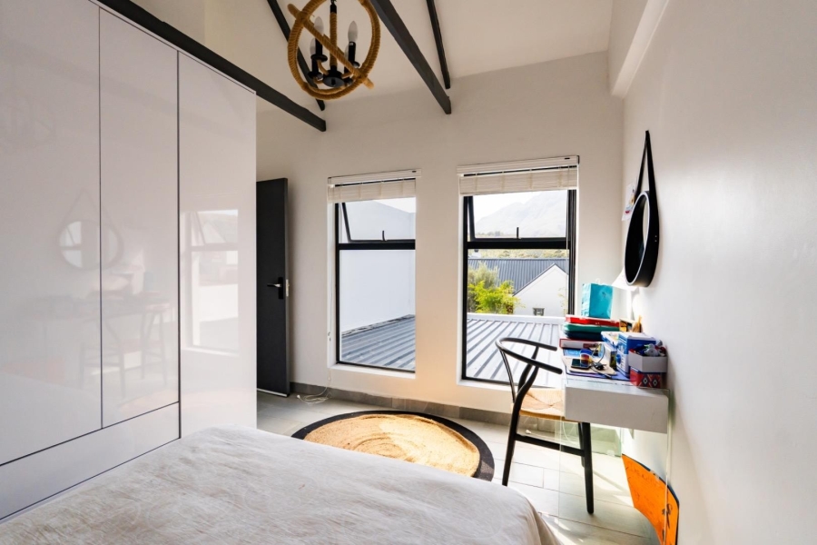 4 Bedroom Property for Sale in La Roche Western Cape